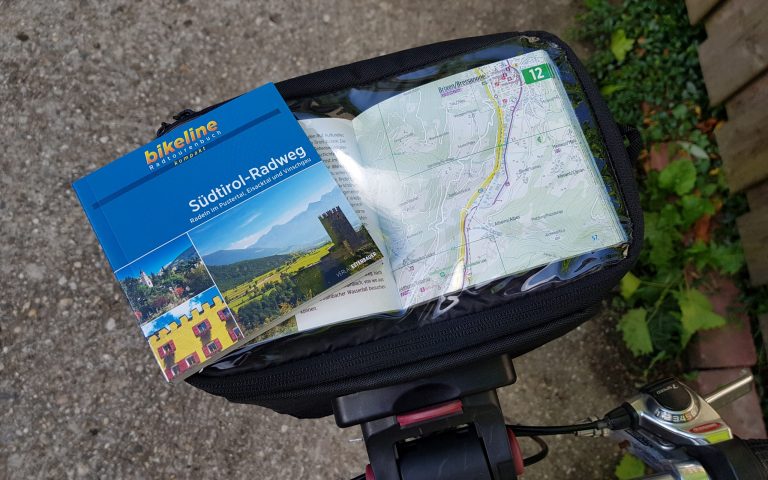 Unsere bikeline Radtourenbücher kompakt